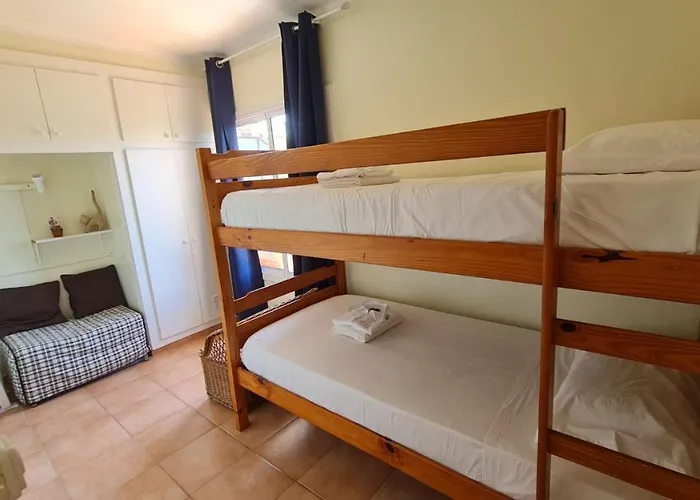 Cabrera Burriac Apartment *